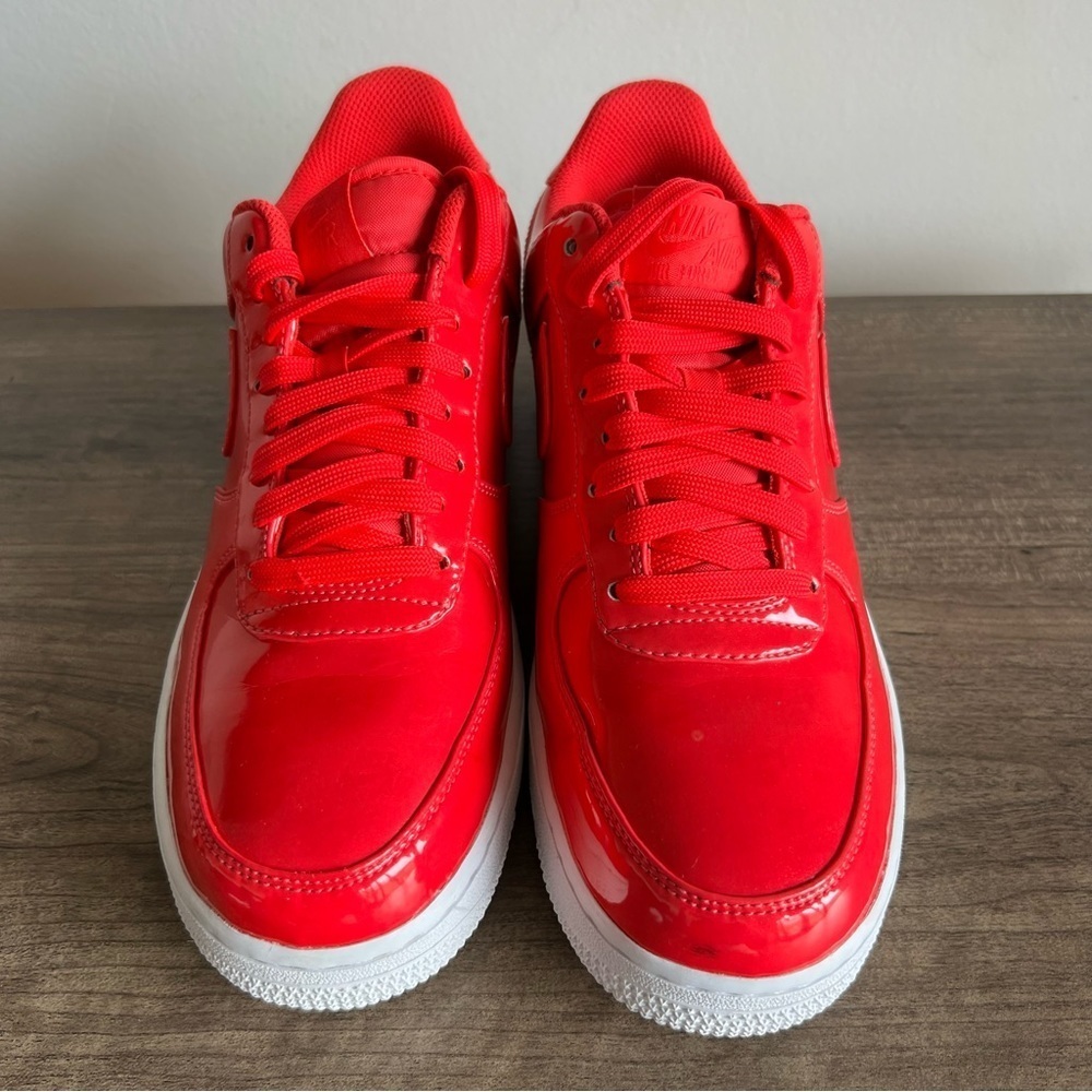 Nike Men's Air Force 1 '07 UV Ultraviolet Siren Red Shoe Size 8 #608